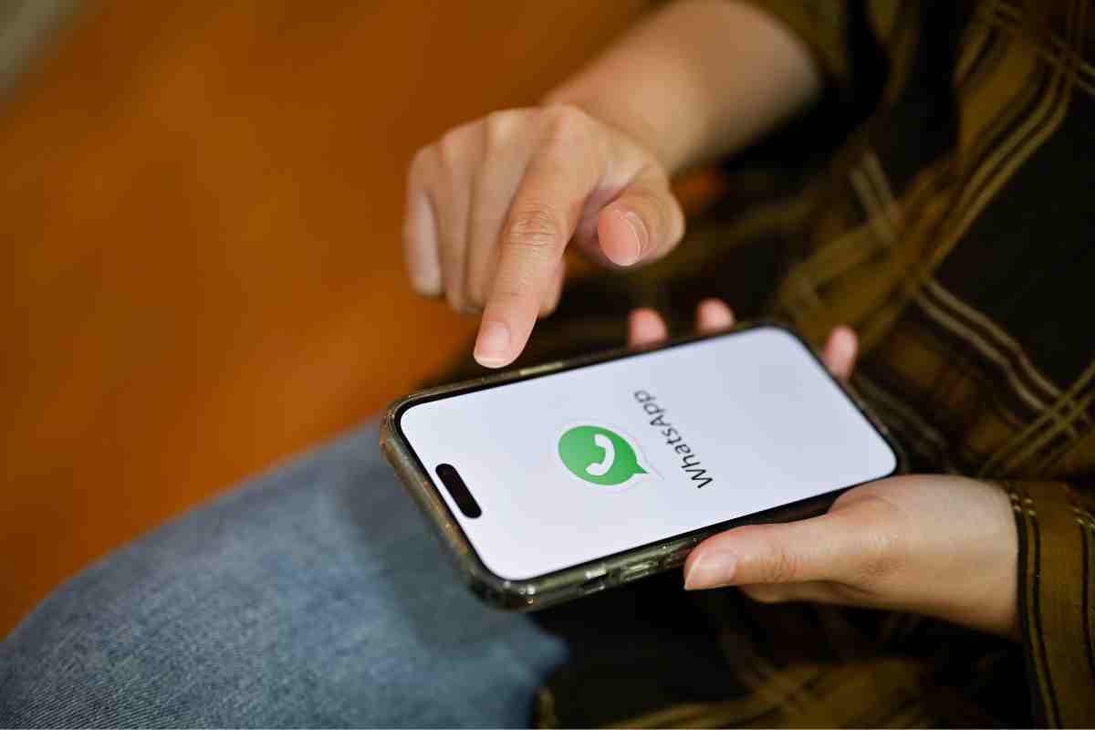 WhatsApp, ecco l'app che permette di rispondere automaticamente ai messaggi